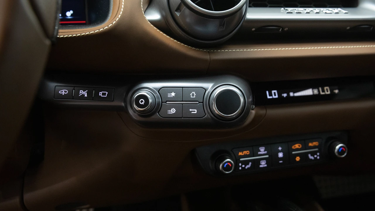2023 Ferrari 812 GTS - Image 17 of 31