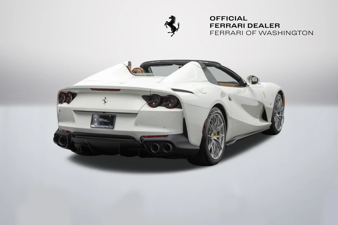 2023 Ferrari 812 GTS - Image 7 of 31