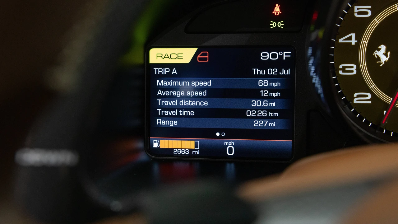 2023 Ferrari 812 GTS - Image 28 of 31