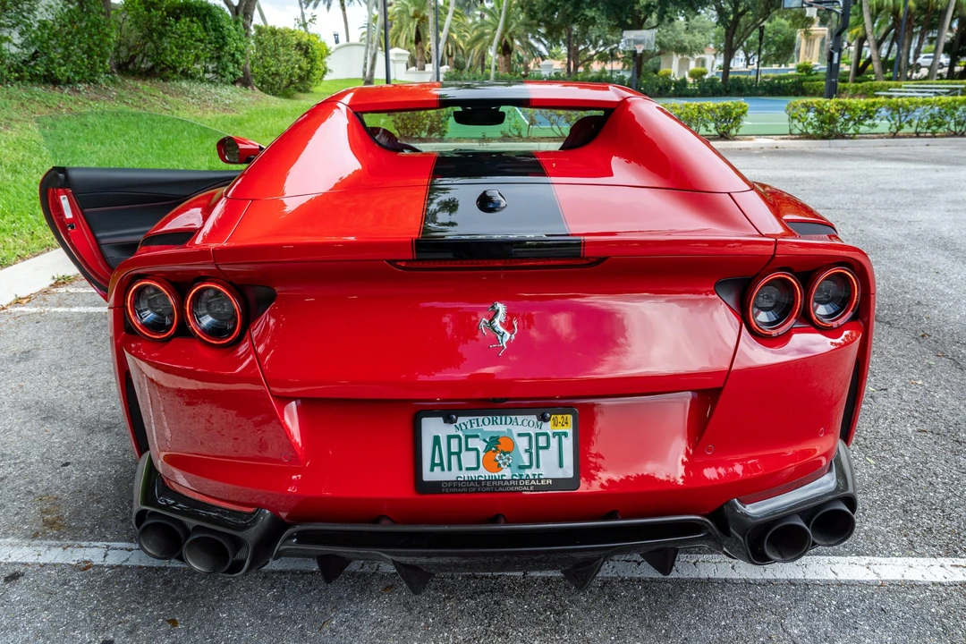 2023 Ferrari 812 GTS - Image 8 of 31