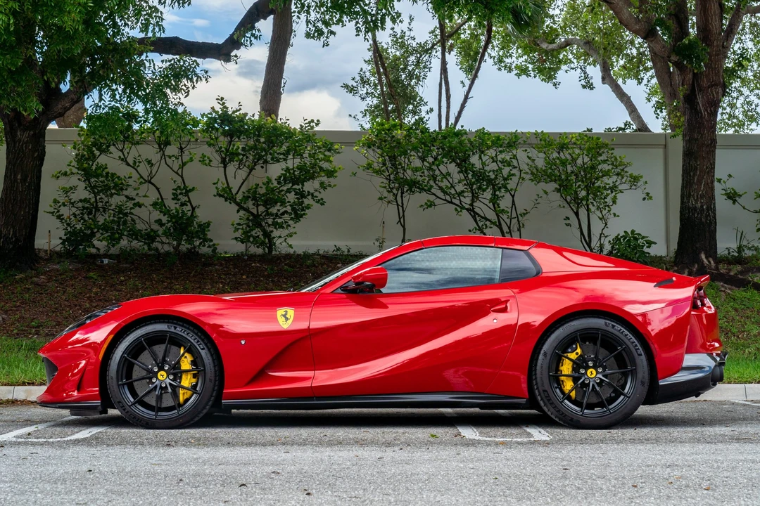 2023 Ferrari 812 GTS - Image 4 of 31