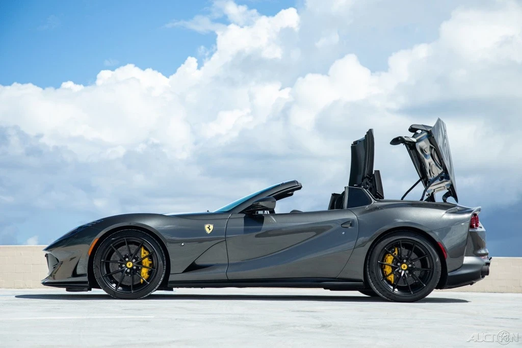 2023 Ferrari 812 GTS - Image 11 of 21
