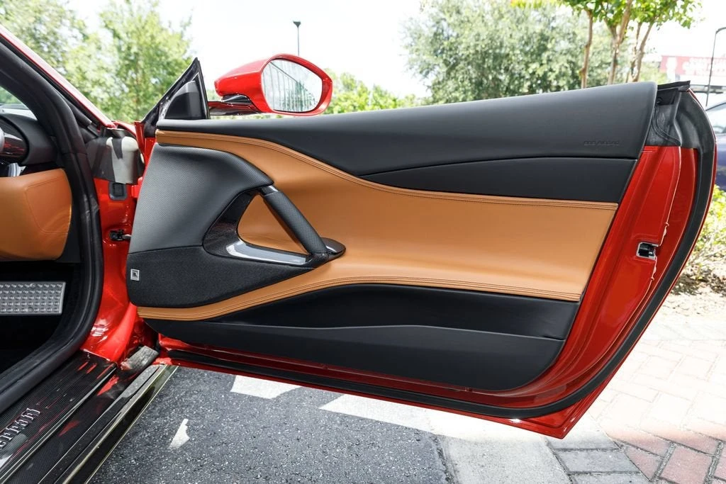 2023 Ferrari 812 GTS - Image 16 of 31