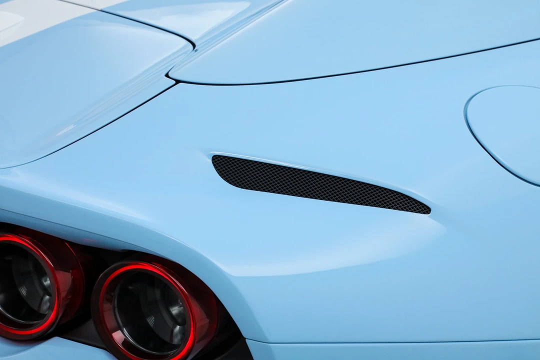 2023 Ferrari 812 GTS - Image 27 of 31