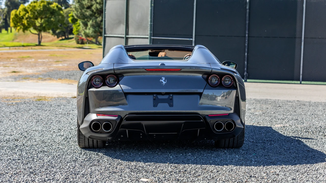 2023 Ferrari 812 GTS - Image 14 of 31