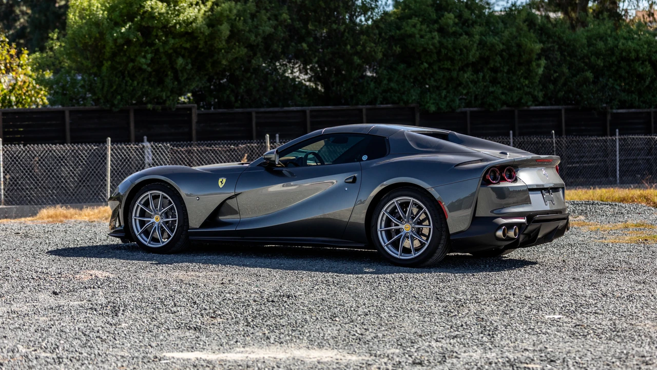 2023 Ferrari 812 GTS - Image 8 of 31