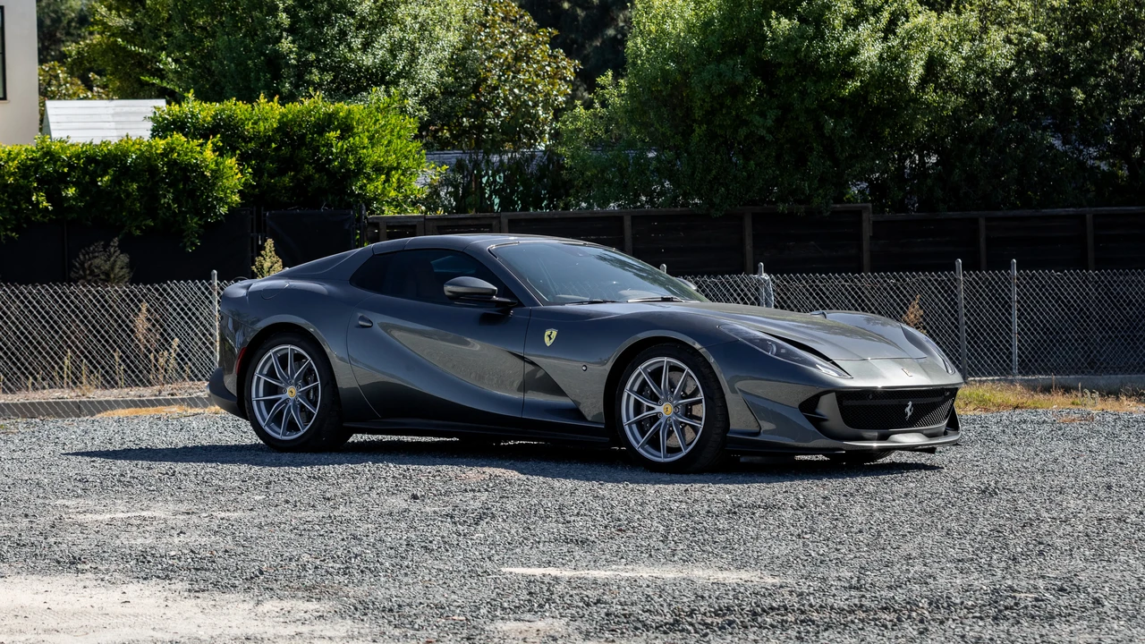 2023 Ferrari 812 GTS - Image 4 of 31