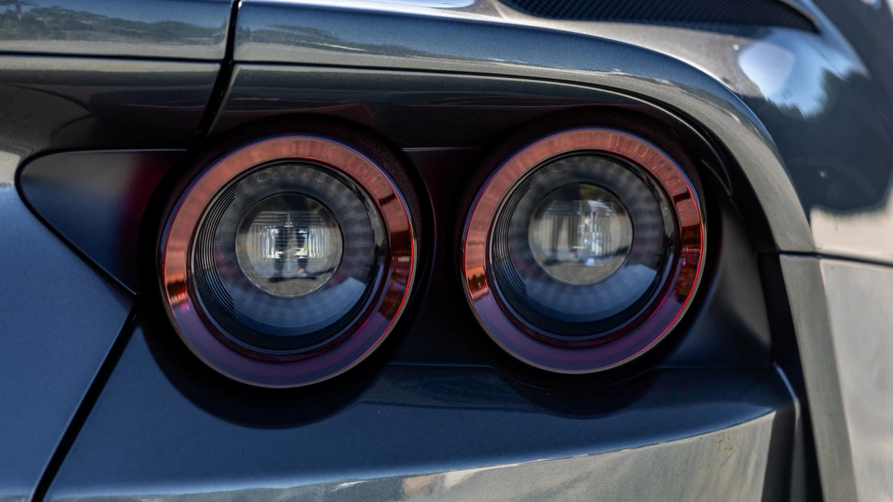 2023 Ferrari 812 GTS - Image 25 of 31