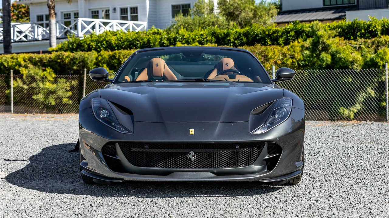 2023 Ferrari 812 GTS - Image 11 of 31