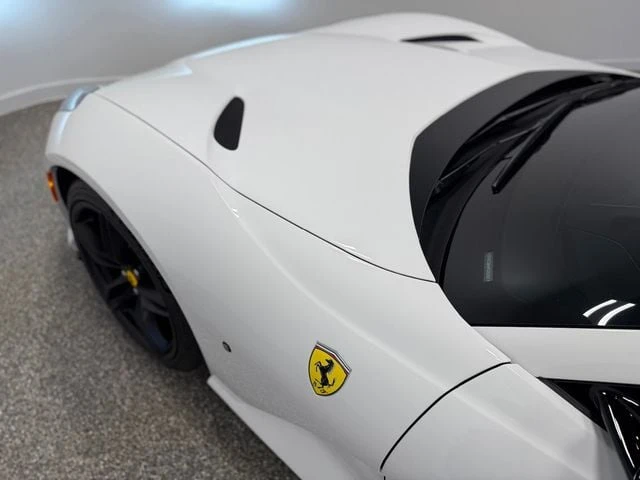 2023 Ferrari 812 GTS - Image 18 of 31