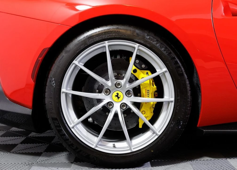 2023 Ferrari 812 GTS - Image 11 of 31