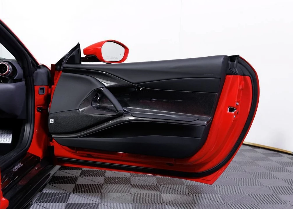 2023 Ferrari 812 GTS - Image 23 of 31