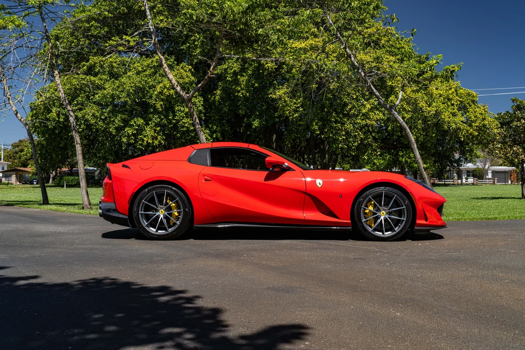 2023 Ferrari 812 GTS - Image 8 of 31