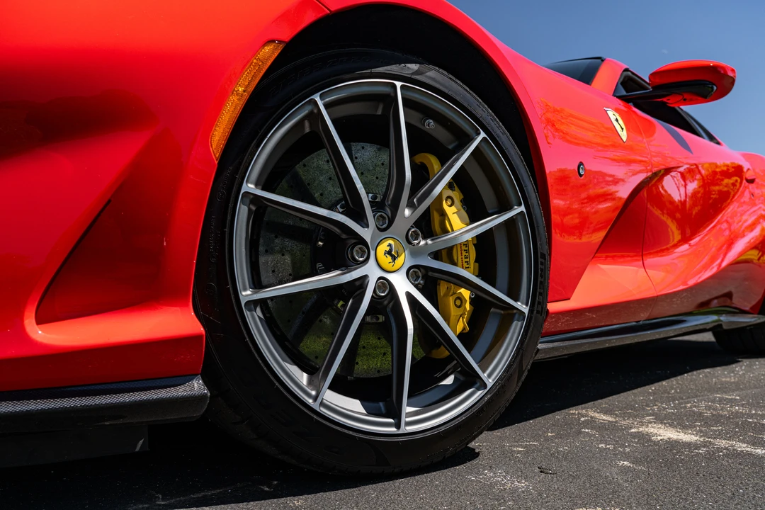 2023 Ferrari 812 GTS - Image 14 of 31