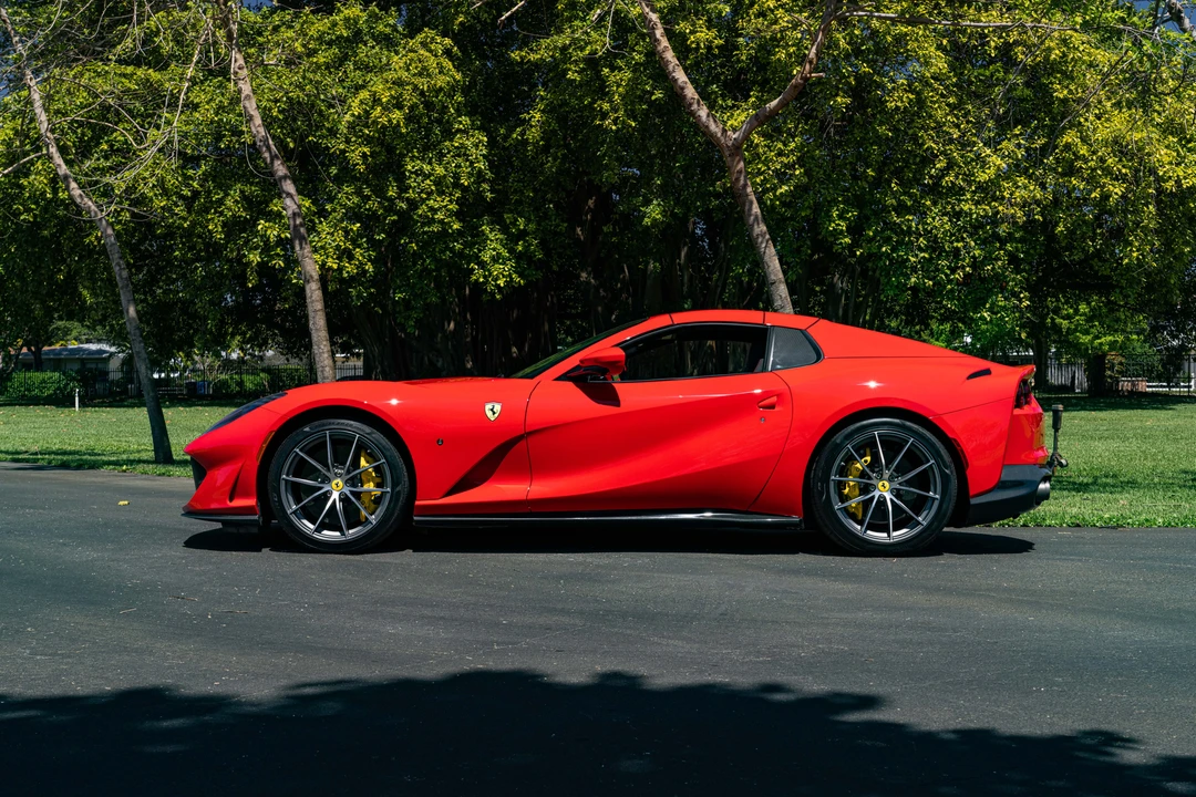 2023 Ferrari 812 GTS - Image 4 of 31