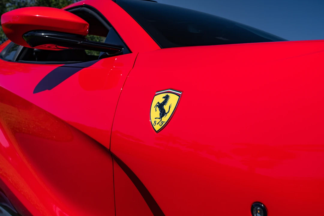 2023 Ferrari 812 GTS - Image 19 of 31