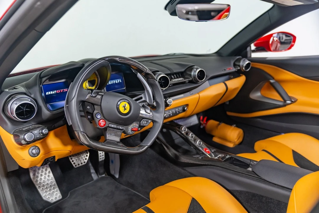2023 Ferrari 812 GTS - Image 28 of 31