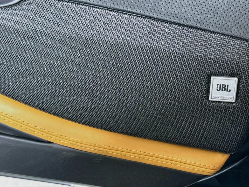 2023 Ferrari 812 GTS - Image 22 of 28