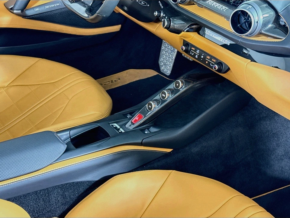 2023 Ferrari 812 GTS - Image 19 of 28