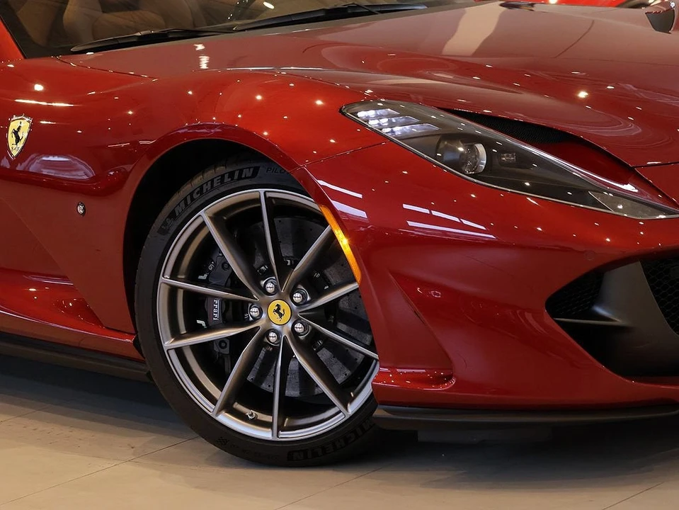 2023 Ferrari 812 GTS - Image 11 of 31