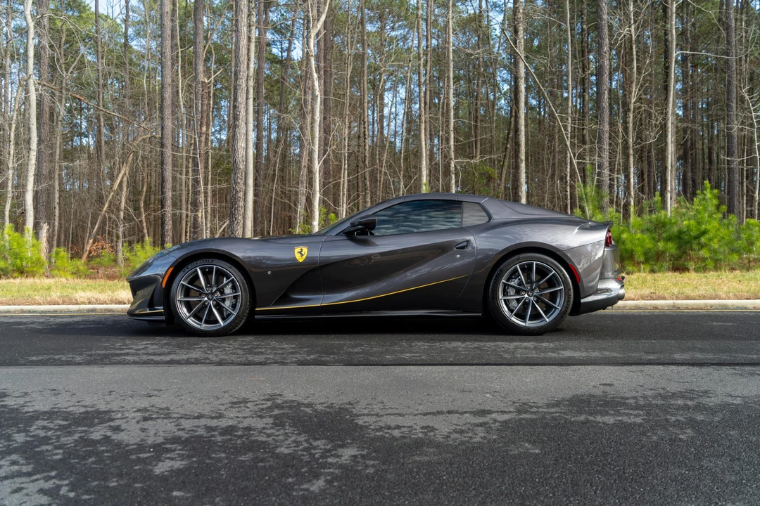2023 Ferrari 812 GTS - Image 4 of 31