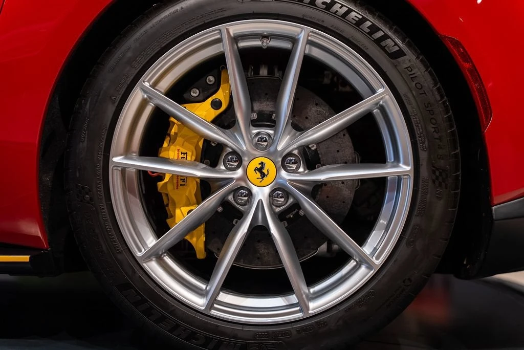 2023 Ferrari 812 GTS - Image 14 of 31