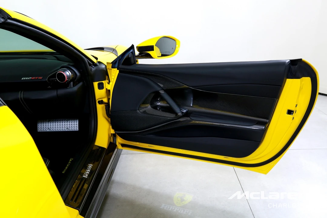 2023 Ferrari 812 GTS - Image 19 of 31