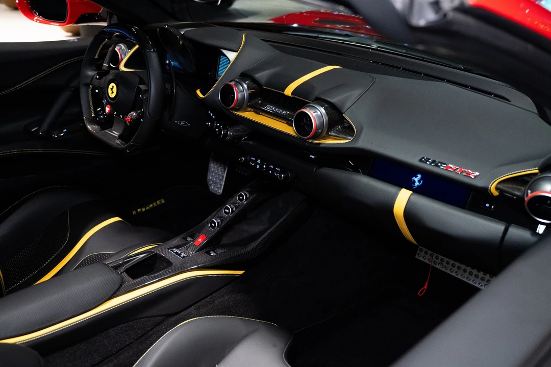 2023 Ferrari 812 GTS - Image 28 of 31
