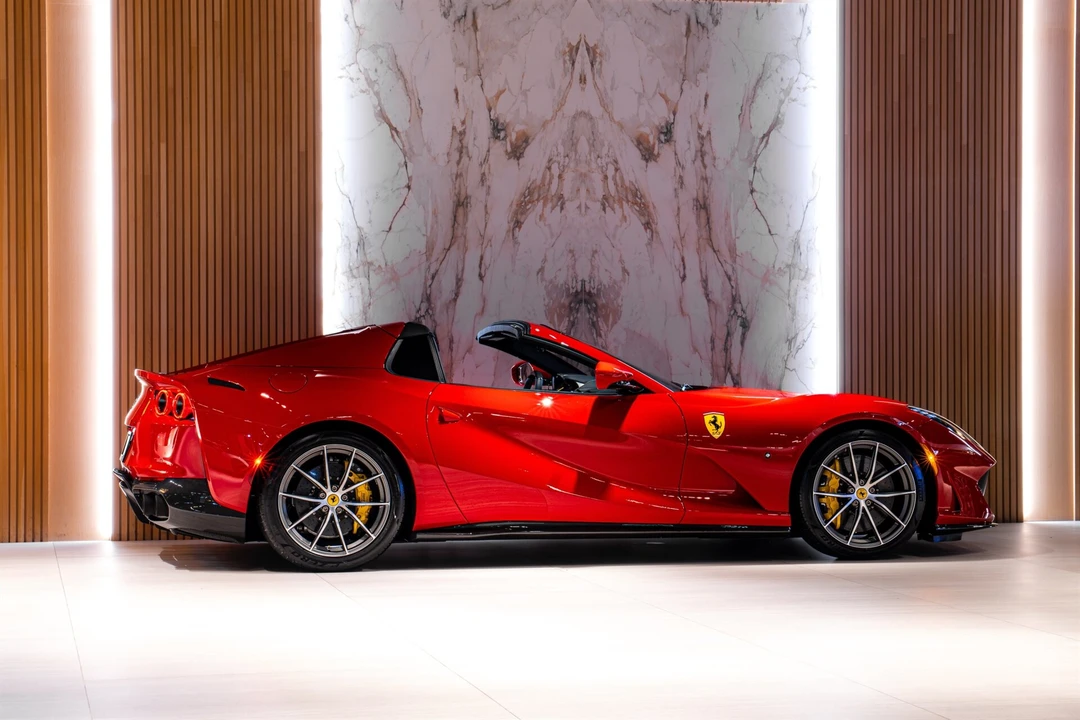 2023 Ferrari 812 GTS - Image 5 of 31