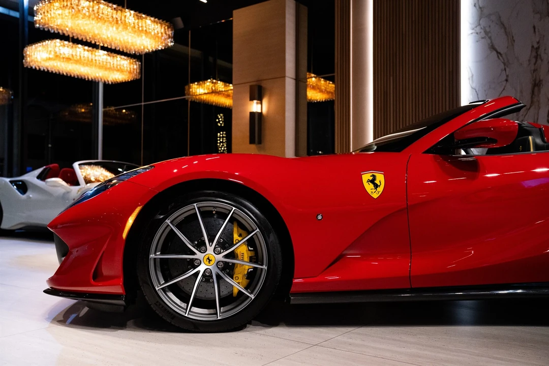 2023 Ferrari 812 GTS - Image 21 of 31