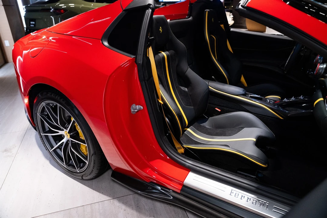 2023 Ferrari 812 GTS - Image 30 of 31