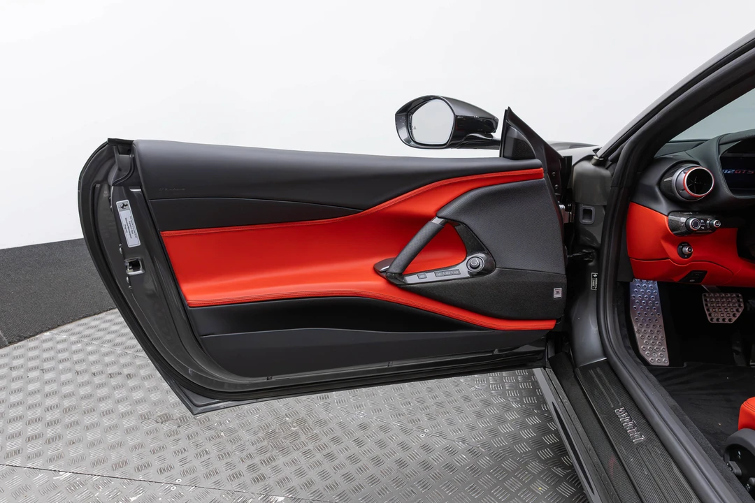 2023 Ferrari 812 GTS - Image 12 of 31