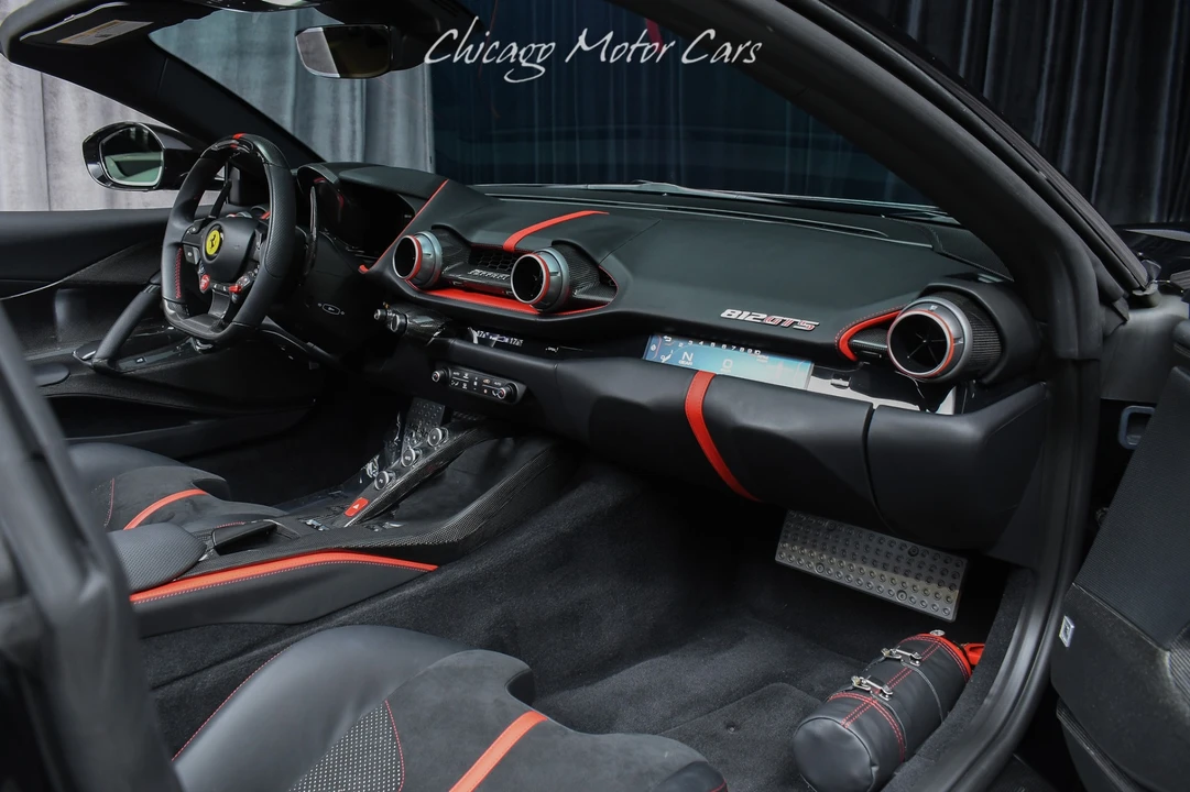 2023 Ferrari 812 GTS - Image 17 of 31