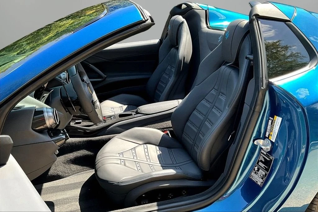 2023 Ferrari 812 GTS - Image 19 of 30