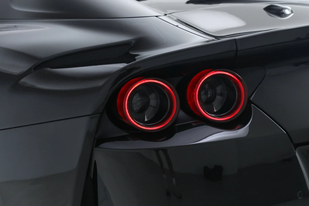 2023 Ferrari 812 GTS - Image 19 of 31