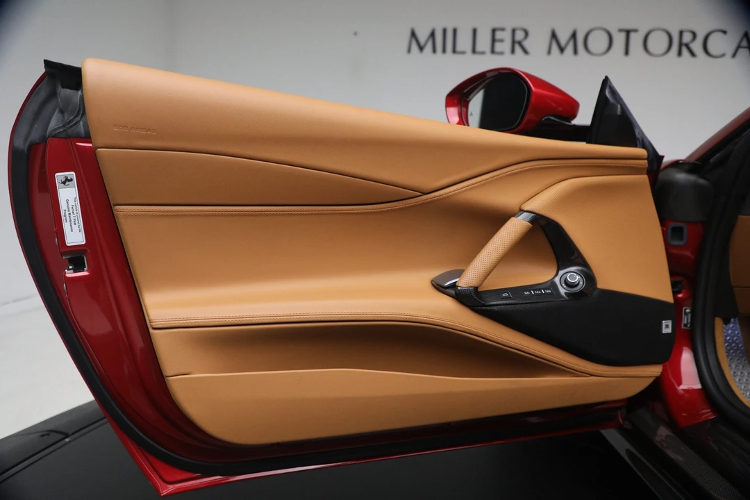 2023 Ferrari 812 GTS - Image 23 of 31