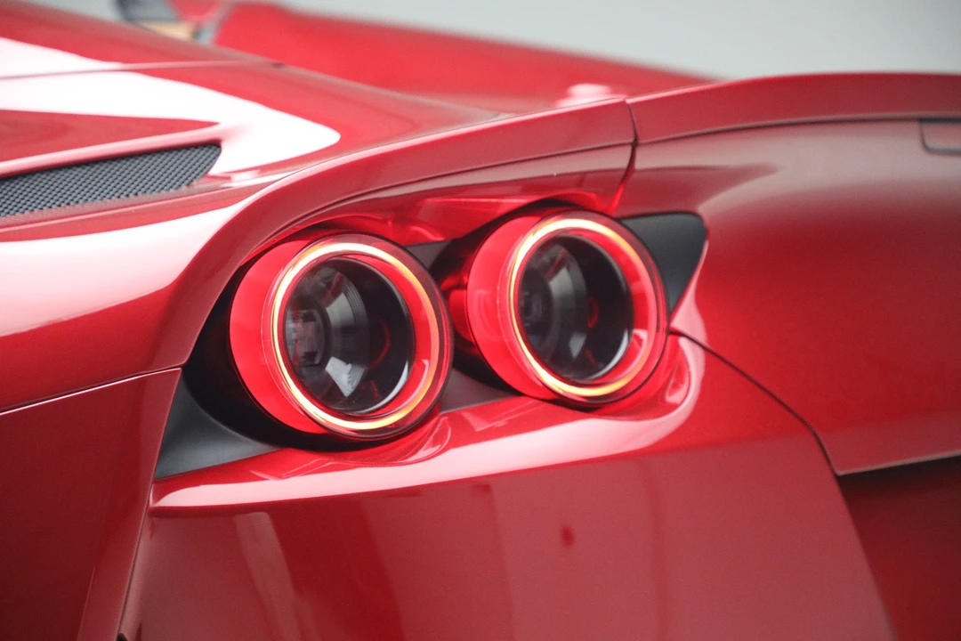 2023 Ferrari 812 GTS - Image 27 of 31