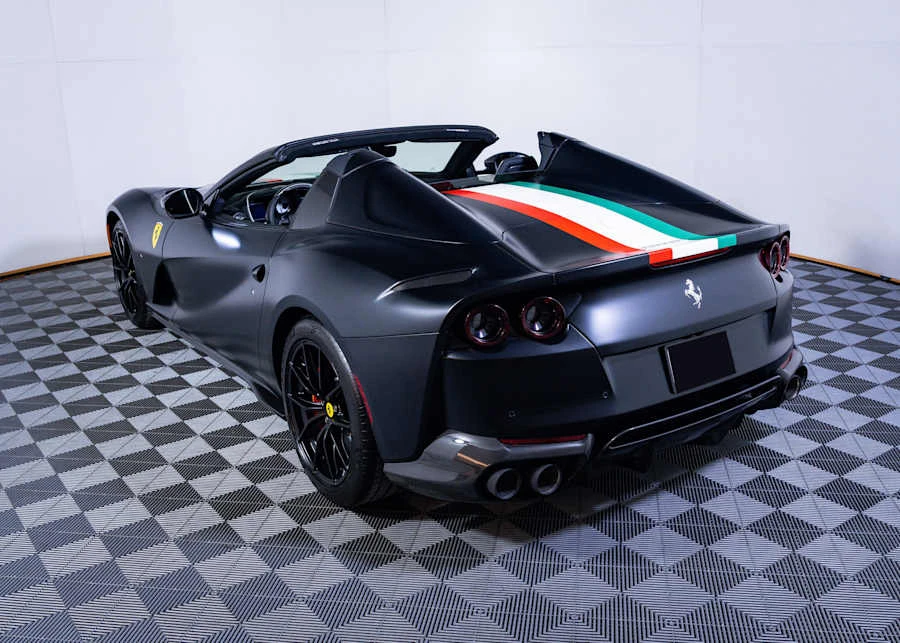 2023 Ferrari 812 GTS - Image 16 of 30