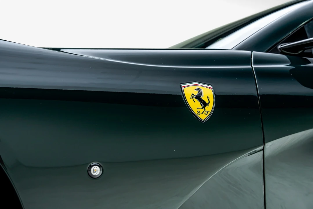 2023 Ferrari 812 GTS - Image 28 of 31