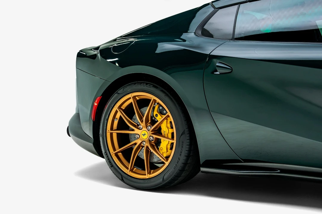 2023 Ferrari 812 GTS - Image 20 of 31