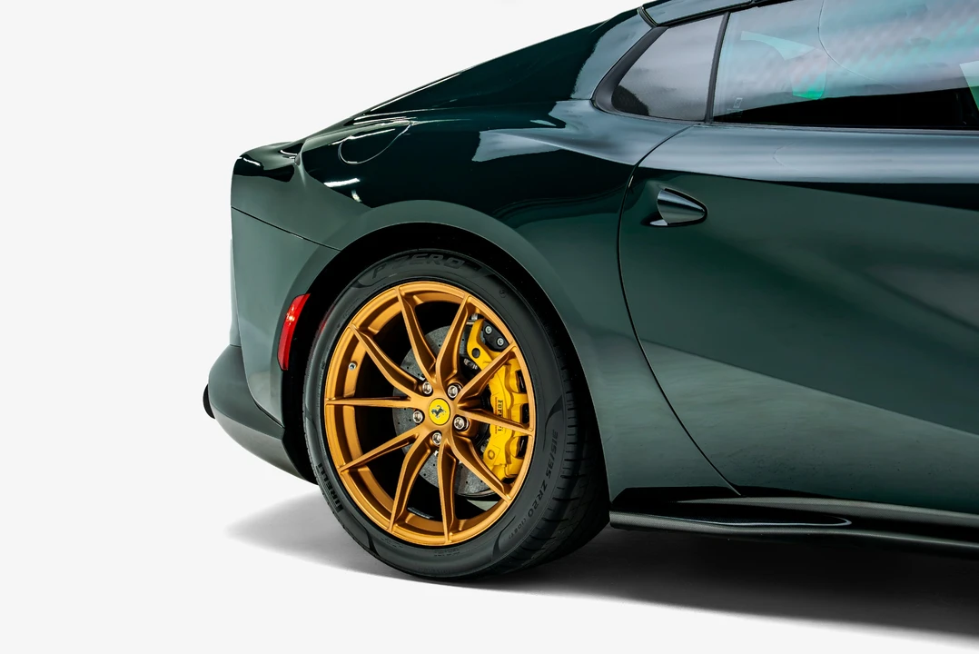 2023 Ferrari 812 GTS - Image 21 of 31