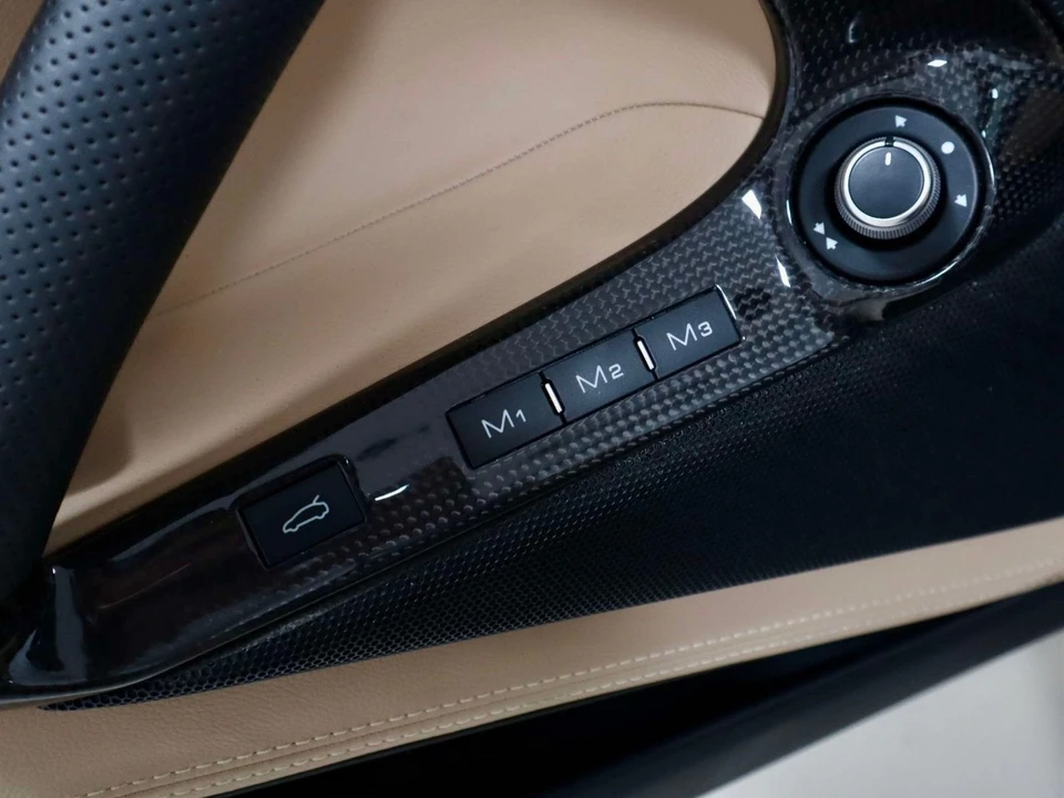 2023 Ferrari 812 GTS - Image 21 of 31