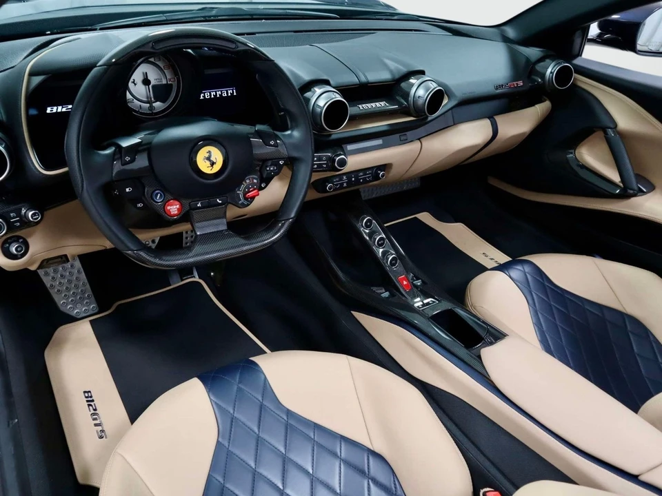 2023 Ferrari 812 GTS - Image 19 of 31