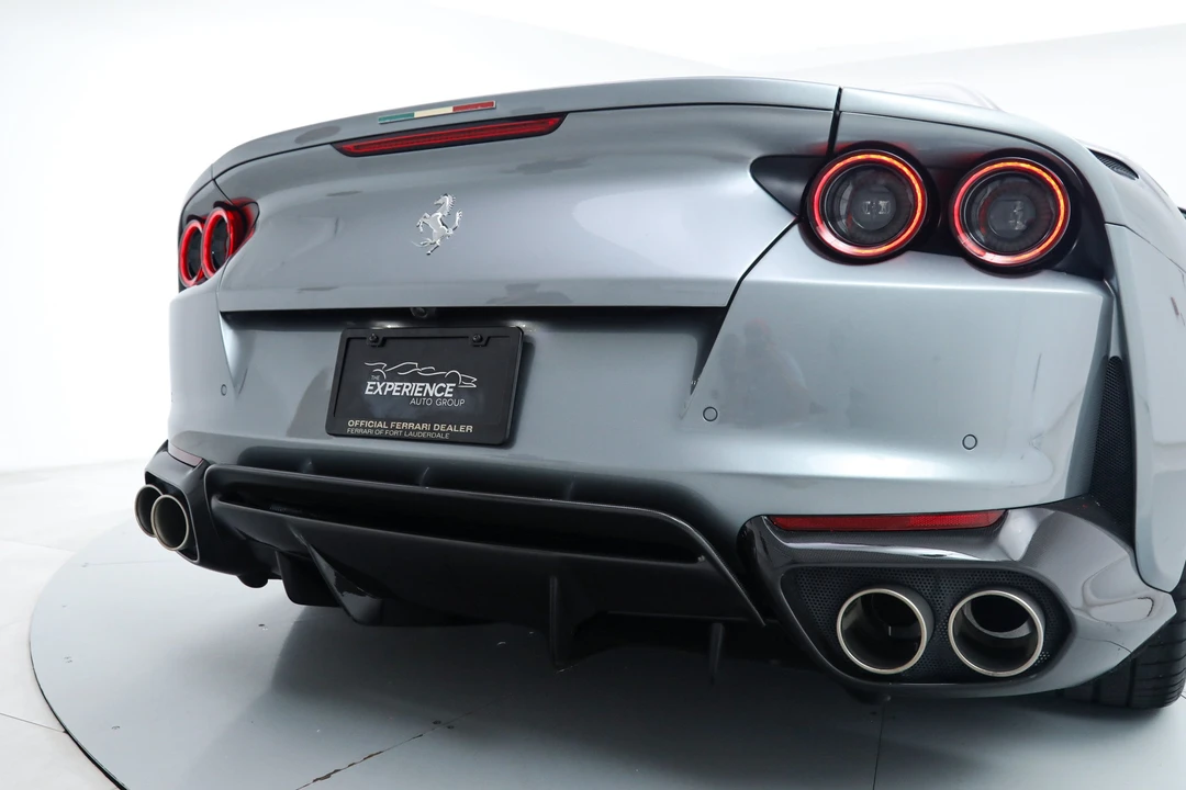 2023 Ferrari 812 GTS - Image 19 of 31