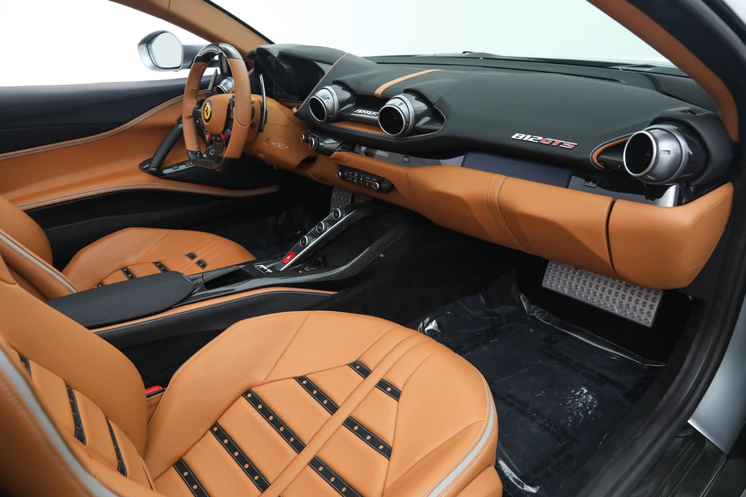 2023 Ferrari 812 GTS - Image 21 of 31