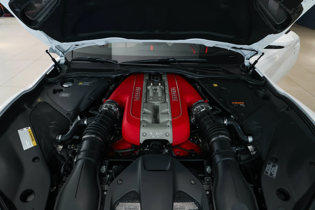 2023 Ferrari 812 GTS - Image 28 of 31