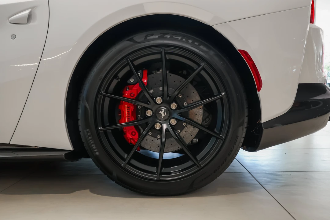 2023 Ferrari 812 GTS - Image 20 of 31