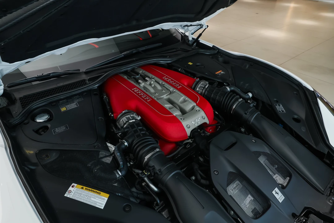 2023 Ferrari 812 GTS - Image 19 of 31
