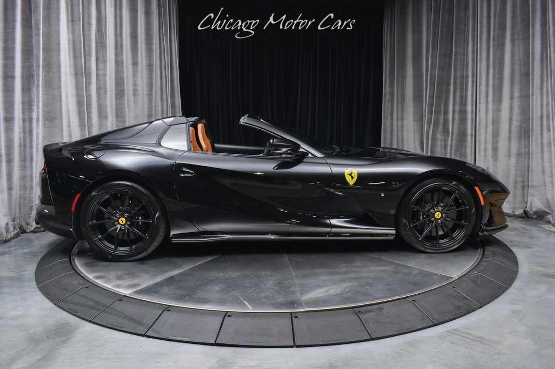 2023 Ferrari 812 GTS - Image 27 of 31