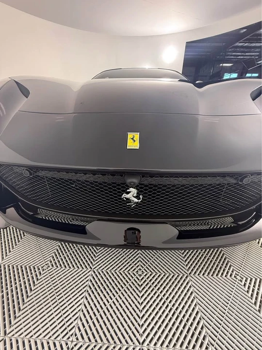 2023 Ferrari 812 - Image 3 of 20